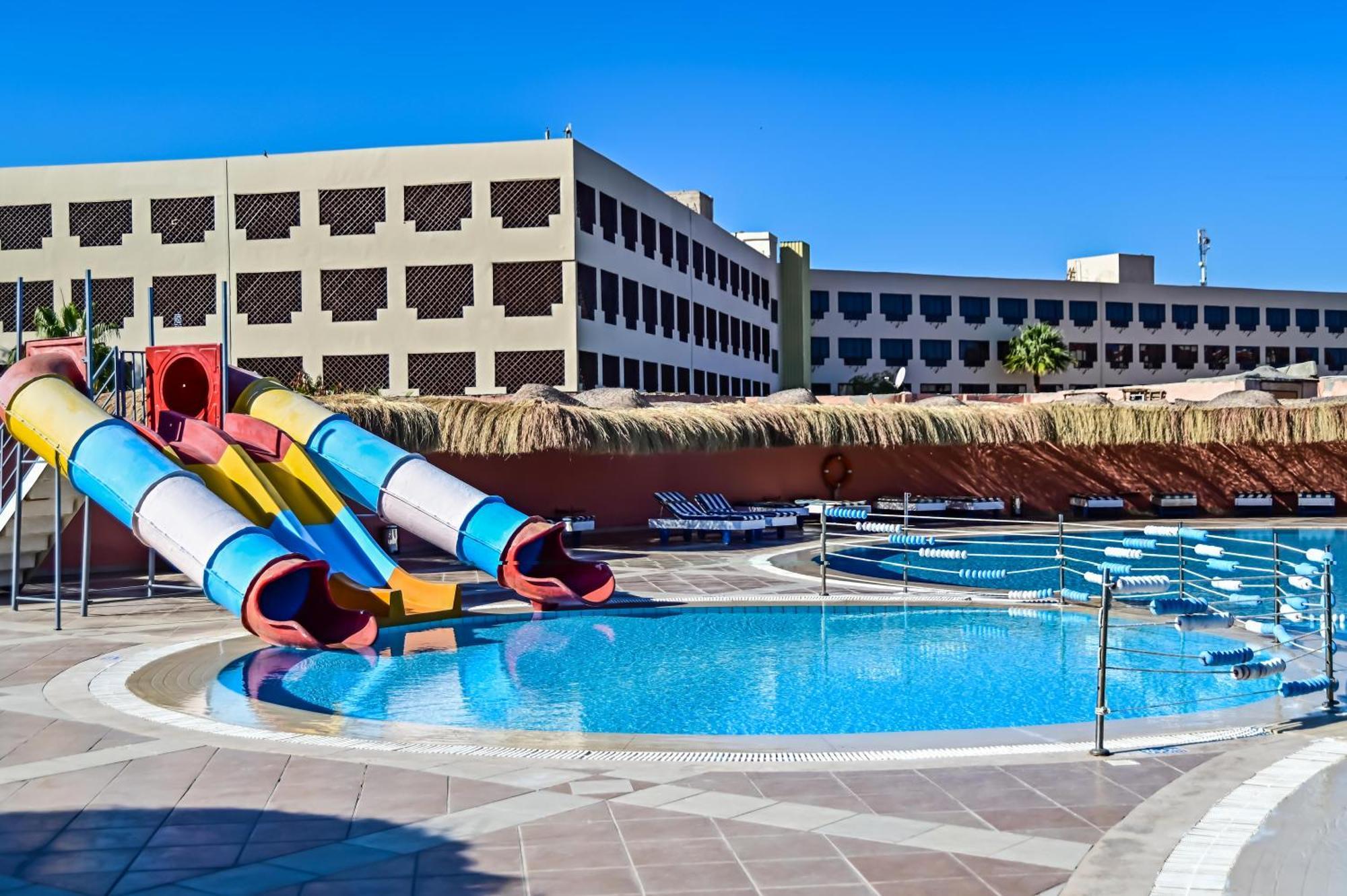 Eagles Paradise Abu Soma Resort フルガダ エクステリア 写真